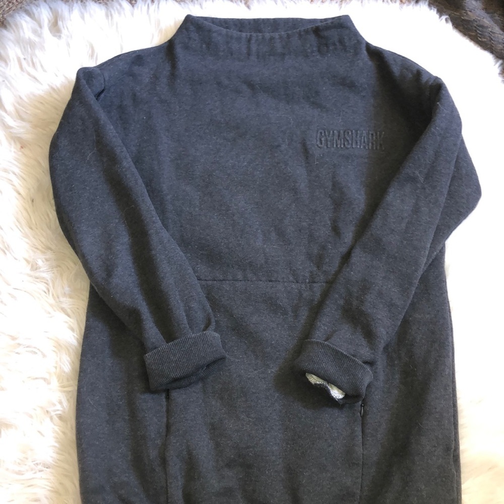 Gym shark sweatshirt